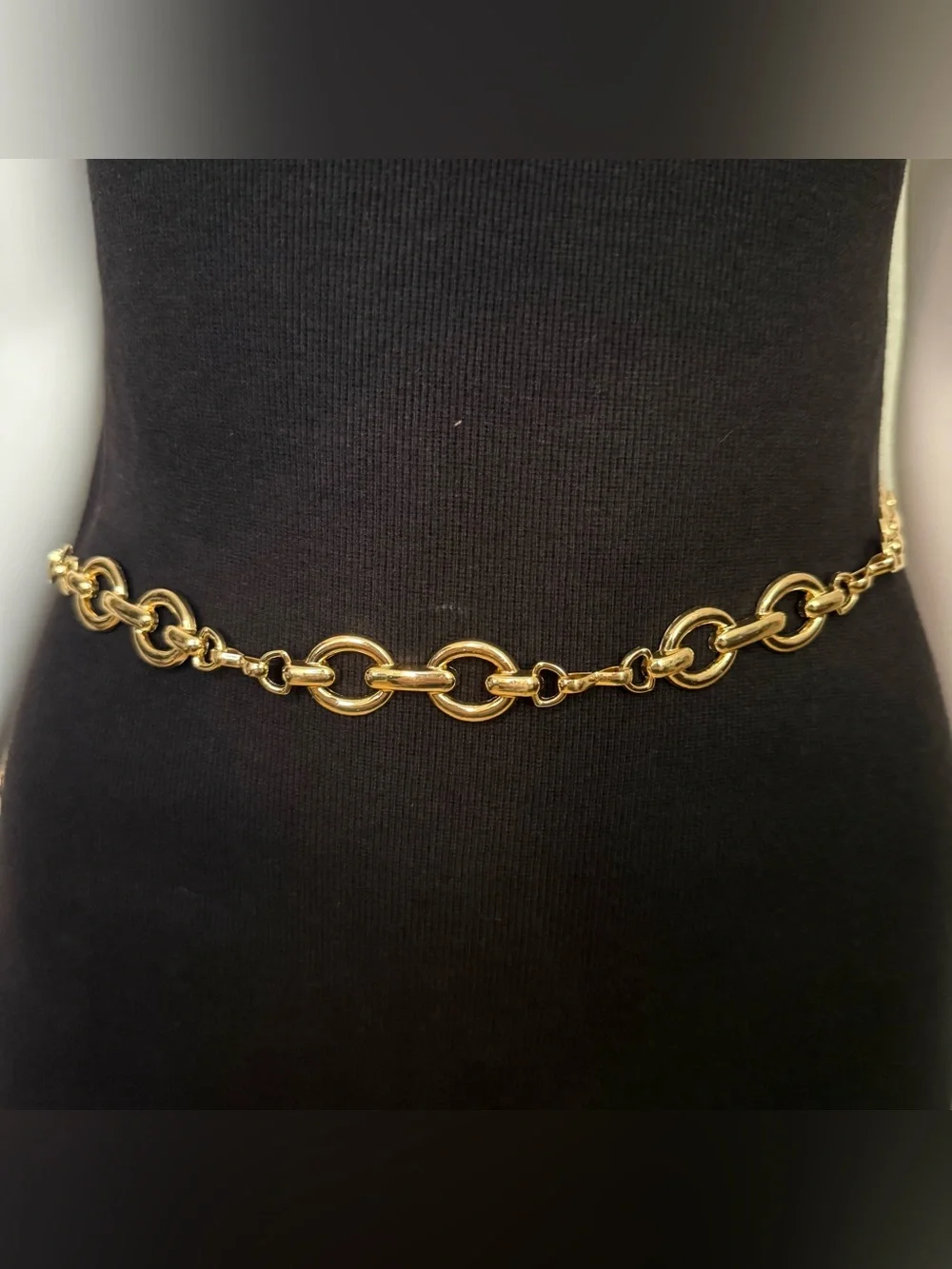 Gold tone metal oval links chain belt